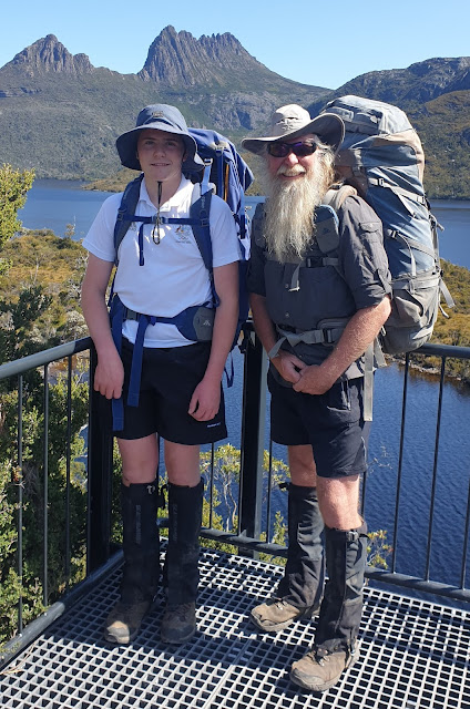 Lake,Mountain,Lookout