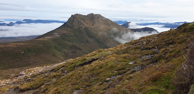Mount Victoria Cross
